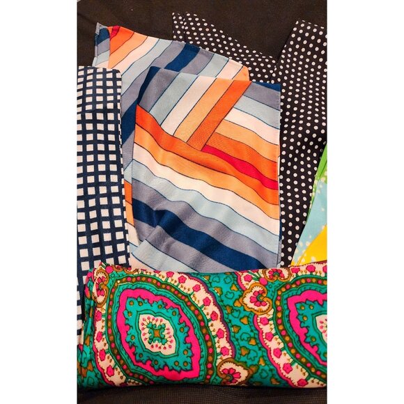 5 Mid Century Patterned Silk Fabric Head Scarves Polka Dots Stripes Floral 1960s - Picture 4 of 7